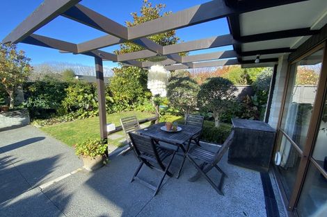 Photo of property in 1 Kopanga Road, Havelock North, 4130