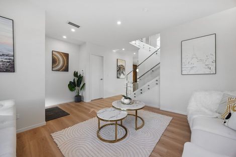 Photo of property in 11 Mill Hill Close, Flat Bush, 2019