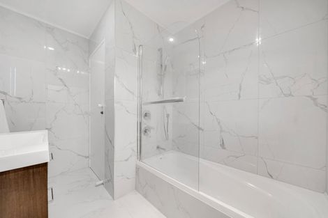 Photo of property in 2/4173a Great North Road, Glen Eden, Auckland, 0602