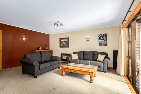 Photo of property in 12 Exploration Way, Whitby, Porirua, 5024