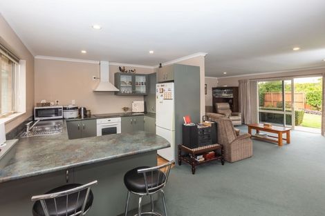 Photo of property in 12 Country Lane, Rangiora, 7400