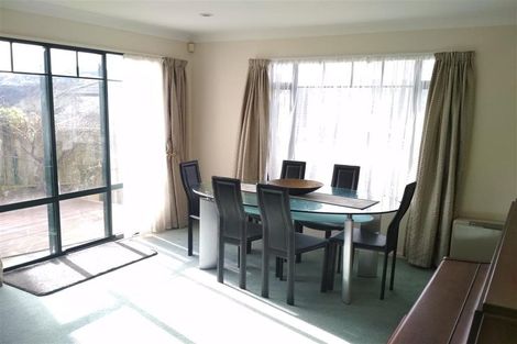 Photo of property in 20 Derry Hill, Churton Park, Wellington, 6037