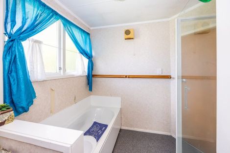 Photo of property in 902 Pakura Street, Te Awamutu, 3800