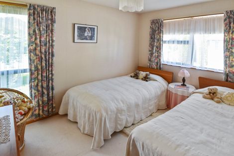 Photo of property in 10 Benmore Place, Omarama, 9412