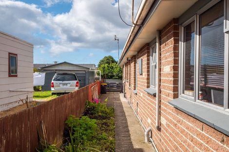 Photo of property in 181b Oxford Street, South Dunedin, Dunedin, 9012