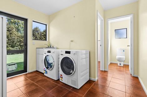 Photo of property in 222 Mackenzie Road, Kahuranaki, Havelock North, 4295