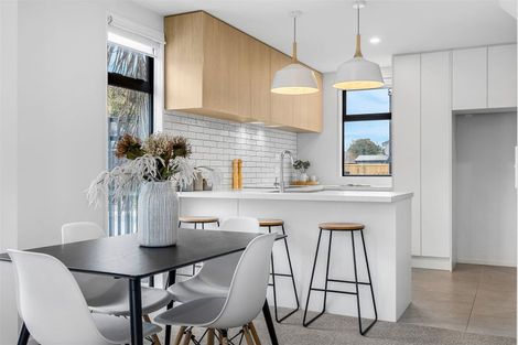 Photo of property in 8/10 New Brighton Road, Shirley, Christchurch, 8061