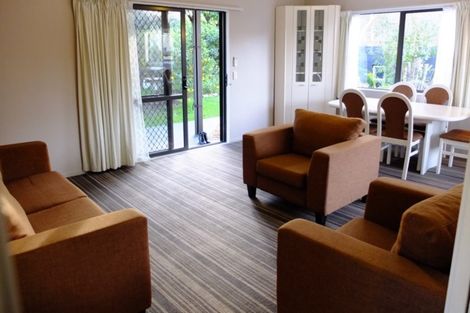 Photo of property in 25 La Perouse Street, Botany Downs, Auckland, 2010