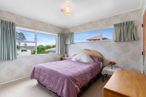 Photo of property in 17 Toroa Street, Torbay, Auckland, 0630