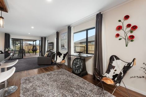 Photo of property in 87 Puhirake Crescent, Pyes Pa, Tauranga, 3112