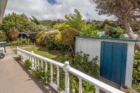 Photo of property in 27 Cranwell Street, Churton Park, Wellington, 6037
