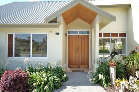 Photo of property in 93 Uretiti Road, Waipu, 0582