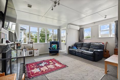 Photo of property in 14 Clinkard Avenue, Glenholme, Rotorua, 3010