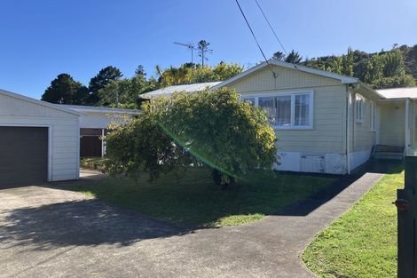 Photo of property in 42 Montgomery Street, Stokes Valley, Lower Hutt, 5019