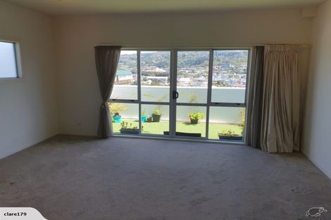 Photo of property in Coromandel Heights, 7/111 Coromandel Street, Newtown, Wellington, 6021