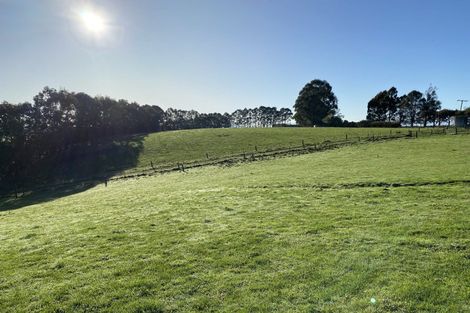 Photo of property in 420 Dunrobin Road, Fuchsia Creek, Oamaru, 9491