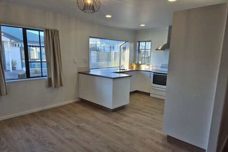 Photo of property in 2a Spriggs Crescent, Greenmeadows, Napier, 4112