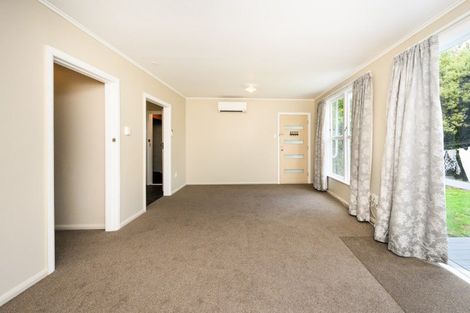 Photo of property in 26 Farnham Avenue, Highbury, Palmerston North, 4412