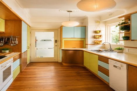 Photo of property in Sunhaven Flats, 262 Oriental Parade, Oriental Bay, Wellington, 6011
