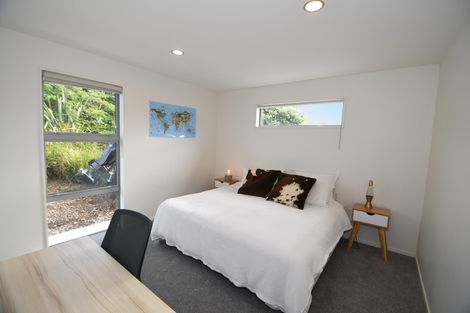 Photo of property in 22 Wonderview Road, Leigh, 0985