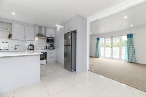 Photo of property in 54 Glen Road, Ranui, Auckland, 0612
