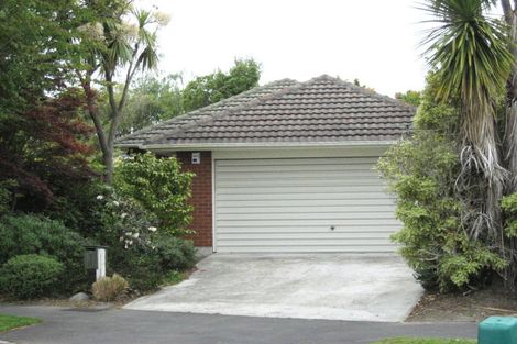 Photo of property in 16 Colina Street, Avonhead, Christchurch, 8042