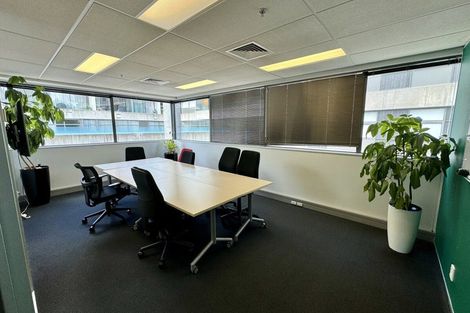 Photo of property in 2 Heather Street, Mangawhai Heads, Mangawhai, 0505