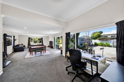 Photo of property in 74 Puriri Street, Hawera, 4610