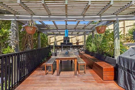 Photo of property in 20 Flinders Road, Heathcote Valley, Christchurch, 8022