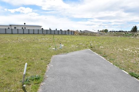 Photo of property in 7 Aoraki Crescent, Twizel, 7901