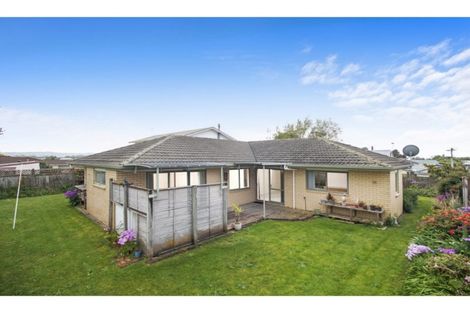 Photo of property in 13b Howden Street, Waiuku, 2123