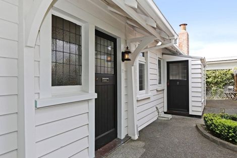 Photo of property in 17 Selwyn Road, Hospital Hill, Napier, 4110