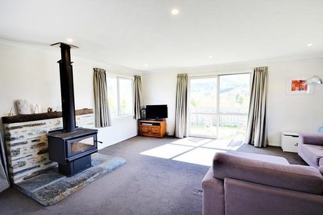 Photo of property in 11 Phoenix Place, Cromwell, 9310