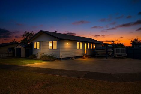 Photo of property in 60 Grace Crescent, Richmond Heights, Taupo, 3330