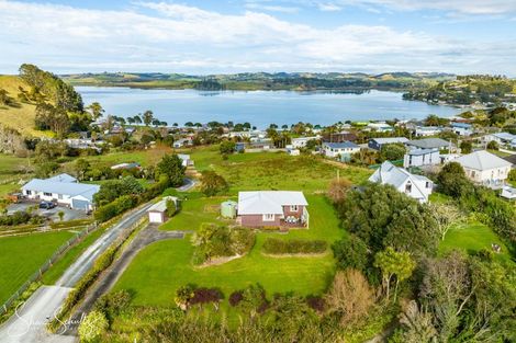 Photo of property in 1091 Whakapirau Road, Whakapirau, 0583