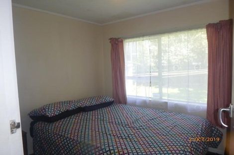 Photo of property in 5 Triangle Road, Massey, Auckland, 0614