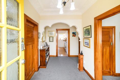 Photo of property in 9 Ngaio Street, West End, Palmerston North, 4412