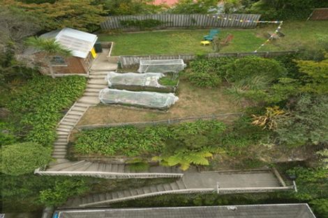 Photo of property in 9 David Crescent, Karori, Wellington, 6012