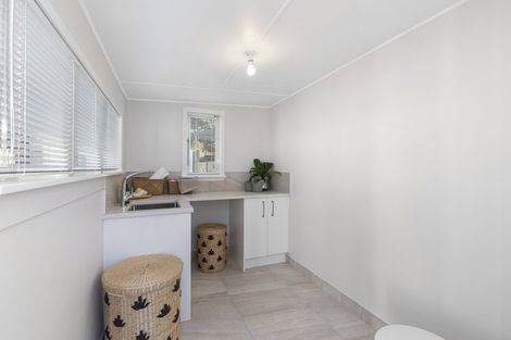 Photo of property in 5 Bay Street, Petone, Lower Hutt, 5012