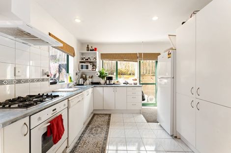 Photo of property in 59k Astley Avenue, New Lynn, Auckland, 0600