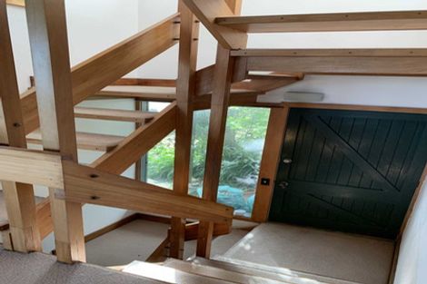 Photo of property in 15 Robieson Street, Roseneath, Wellington, 6011