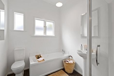 Photo of property in 65 Leinster Road, Merivale, Christchurch, 8014