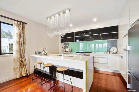 Photo of property in 29 The Avenue, Albany, Auckland, 0632