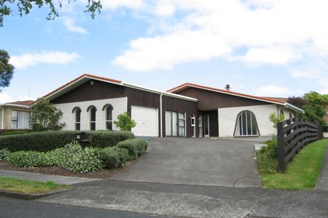 Photo of property in 10 Revell Court, Pukekohe, 2120