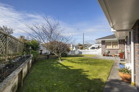 Photo of property in 3 Sandel Rise, Merrilands, New Plymouth, 4312