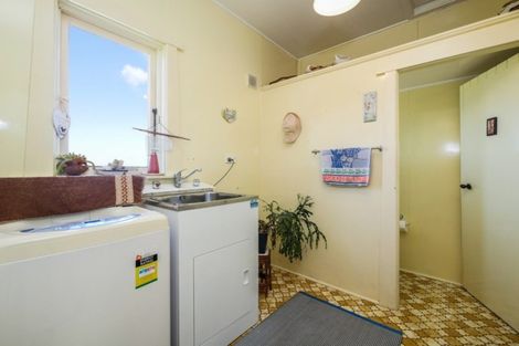 Photo of property in 39 Teignmouth Street, Abbotsford, Dunedin, 9018