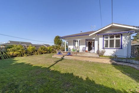 Photo of property in 18 Francis Drake Street, Waipukurau, 4200