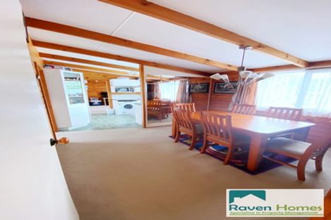 Photo of property in 1/14 Gleneagles Grove, Wattle Downs, Auckland, 2103