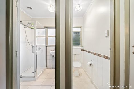 Photo of property in 4 Sunnyside Road, Sunnyvale, Auckland, 0612