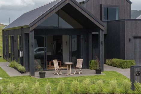 Photo of property in 18 Maataitai Road, Raglan, 3225